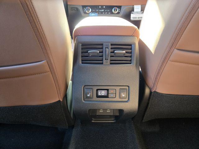 new 2026 Mitsubishi Outlander car, priced at $39,330