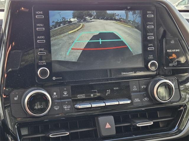 used 2021 Toyota Highlander car, priced at $24,997