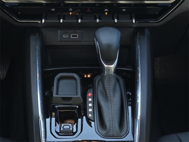 used 2025 GMC Canyon car, priced at $33,997