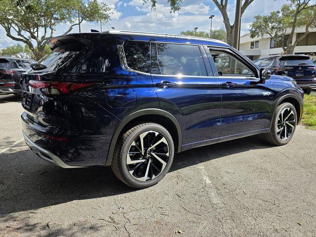 new 2025 Mitsubishi Outlander PHEV car, priced at $39,900