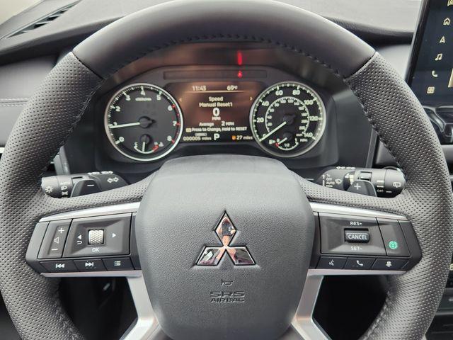 new 2026 Mitsubishi Outlander car, priced at $32,335