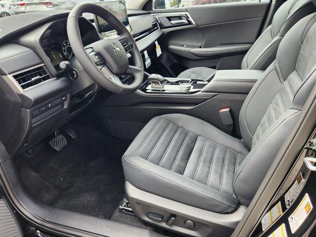 new 2026 Mitsubishi Outlander car, priced at $32,335