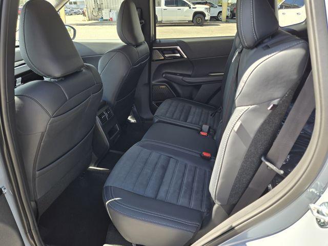 new 2026 Mitsubishi Outlander car, priced at $35,315