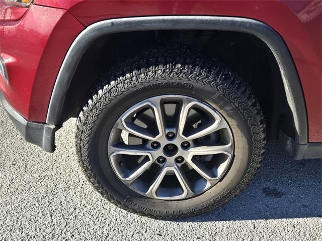 used 2014 Jeep Grand Cherokee car, priced at $8,997