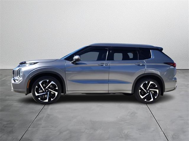 used 2022 Mitsubishi Outlander car, priced at $25,997
