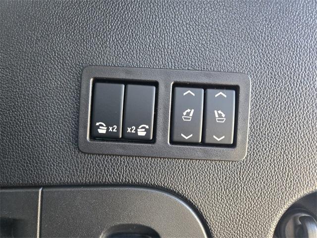 used 2020 GMC Yukon car, priced at $38,997