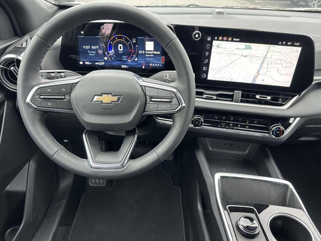 new 2026 Chevrolet Equinox car, priced at $33,092