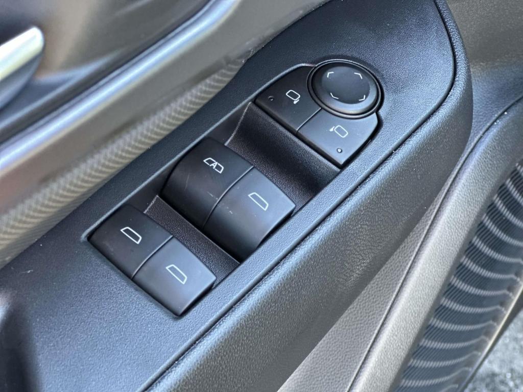 new 2026 Chevrolet Equinox EV car, priced at $35,979