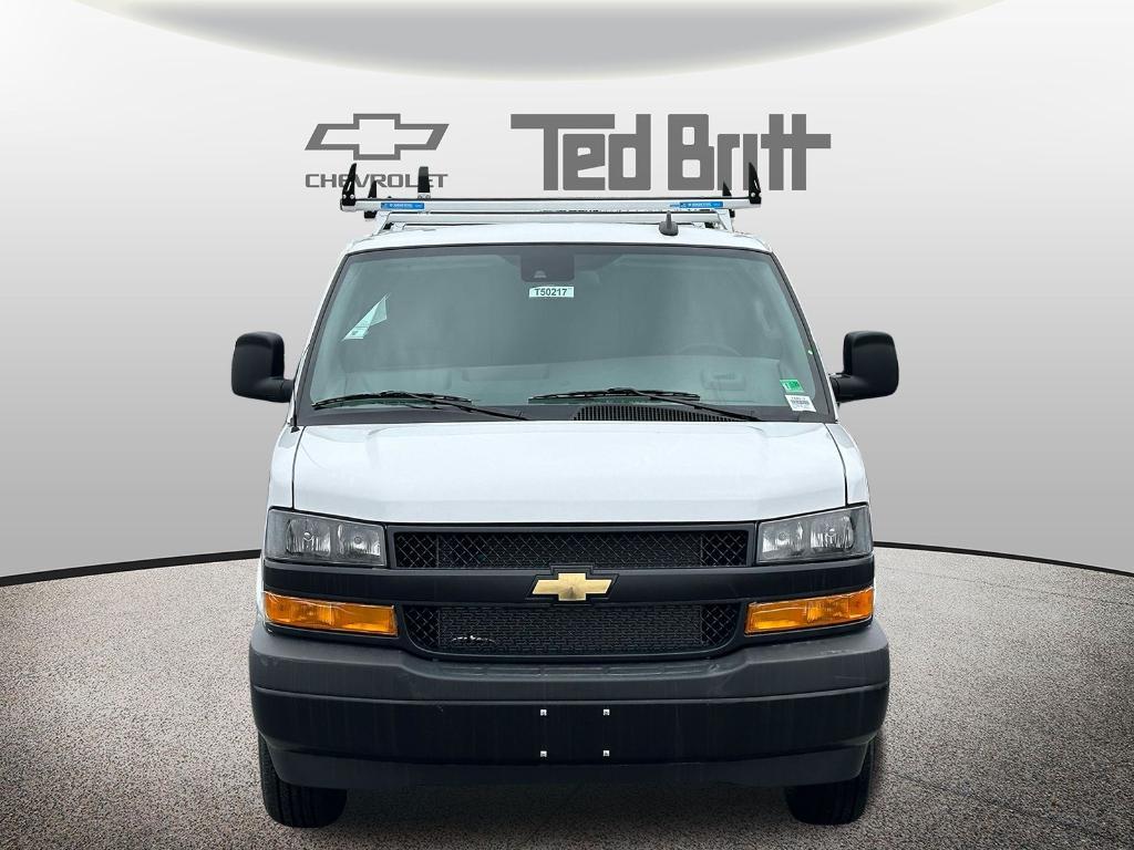 new 2025 Chevrolet Express 3500 car, priced at $54,344