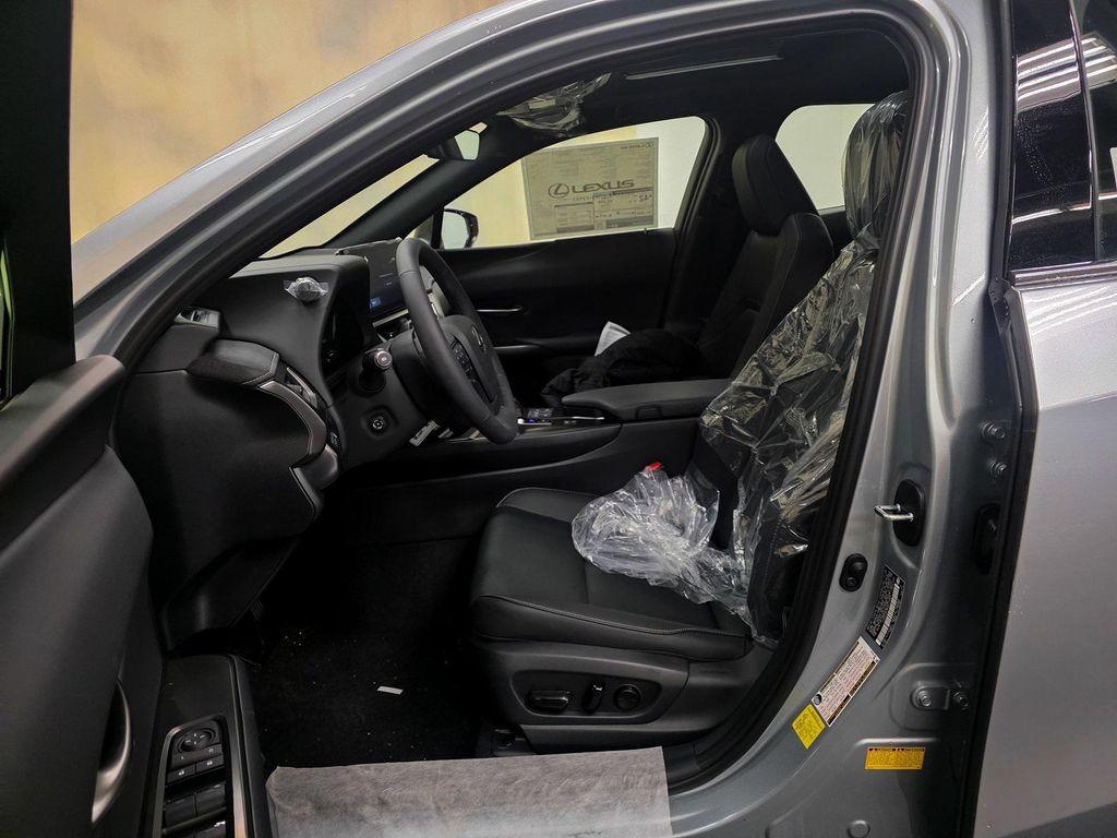 new 2025 Lexus UX 300h car, priced at $45,629