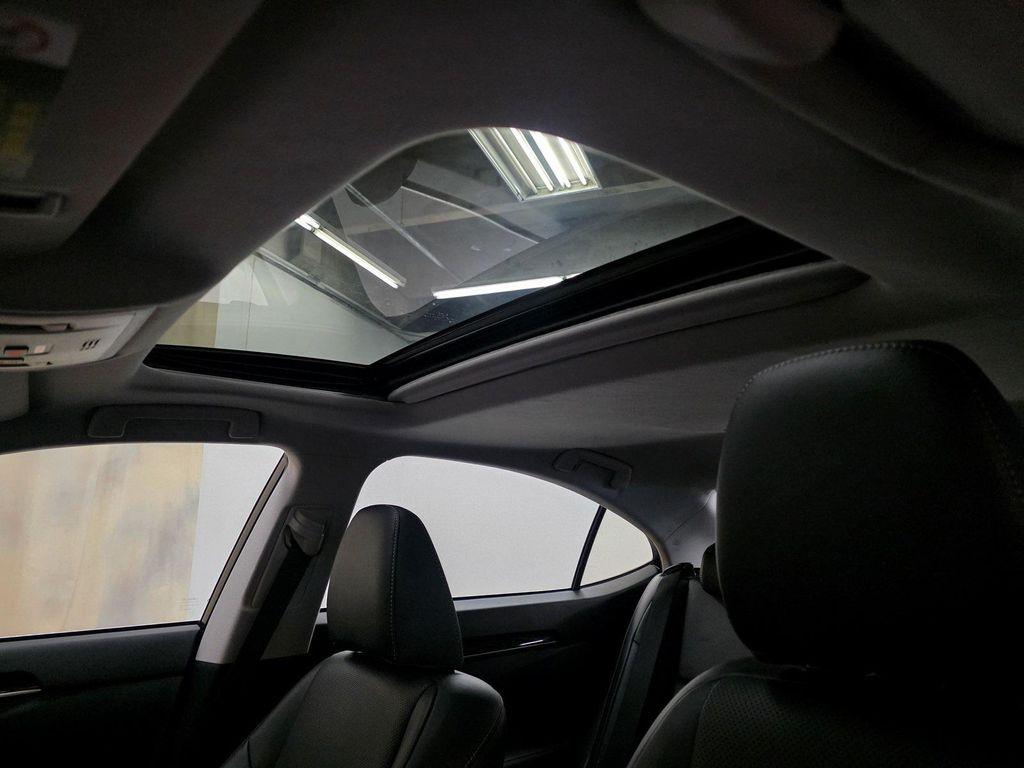 used 2017 Lexus ES 350 car, priced at $27,988