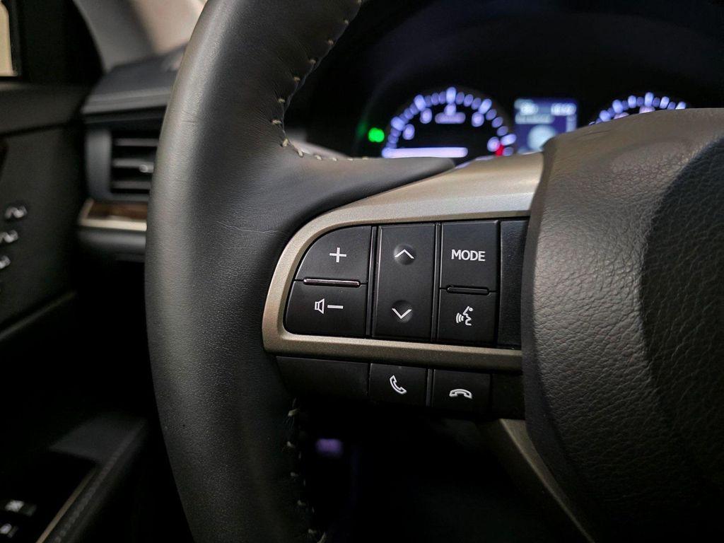 used 2017 Lexus ES 350 car, priced at $27,988