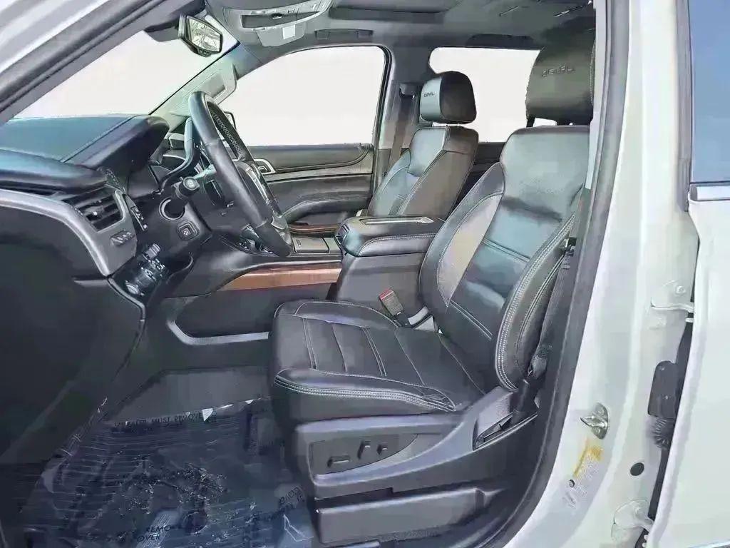 used 2019 GMC Yukon car, priced at $33,997