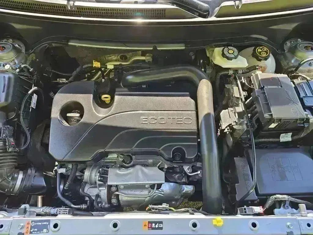 used 2023 Chevrolet Equinox car, priced at $16,497