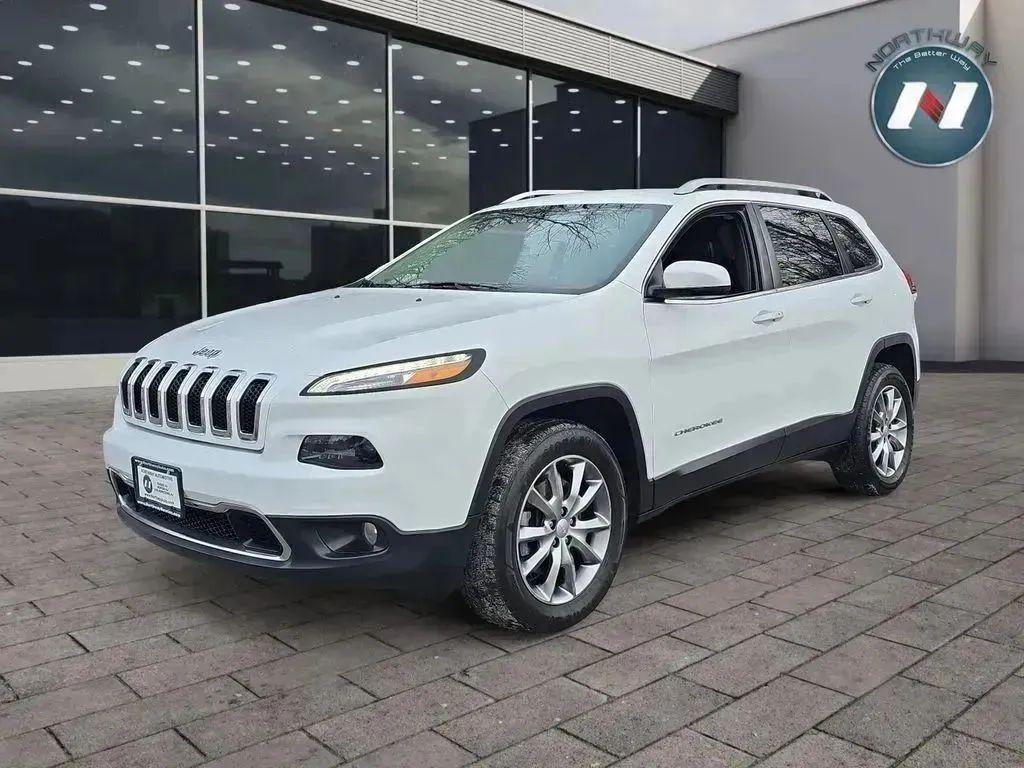 used 2018 Jeep Cherokee car, priced at $15,597