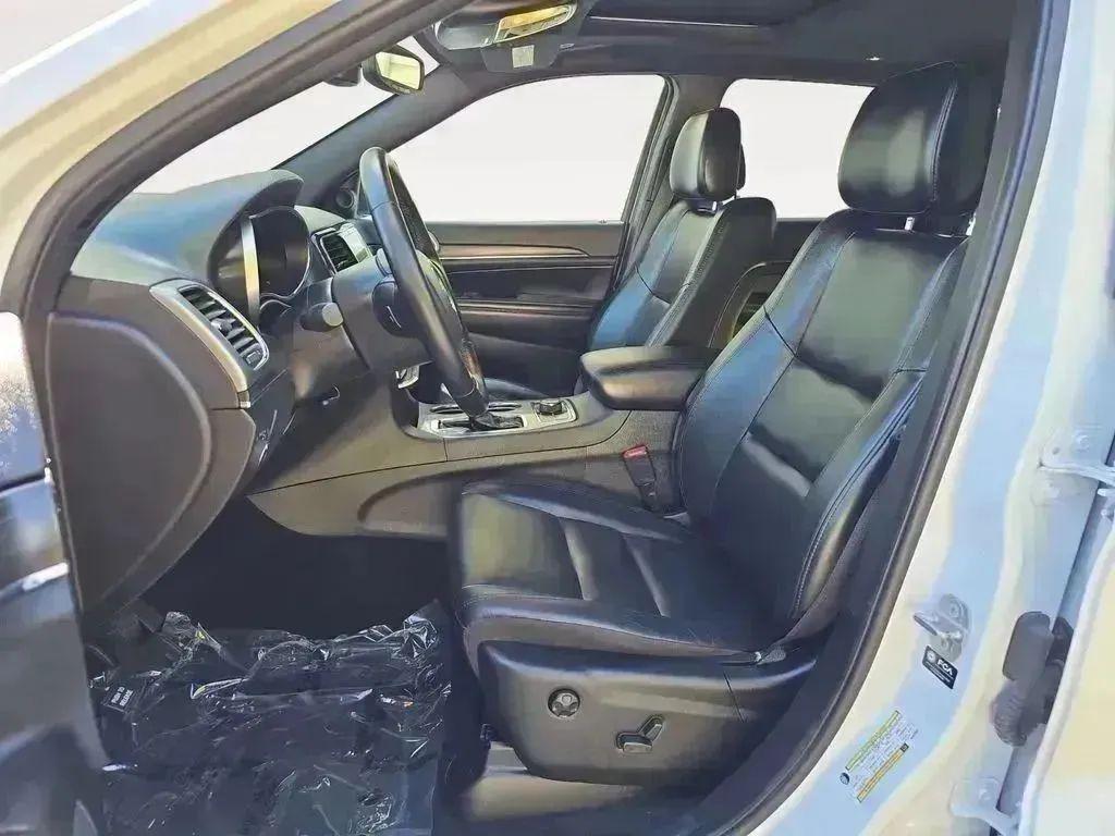 used 2021 Jeep Grand Cherokee car, priced at $22,797