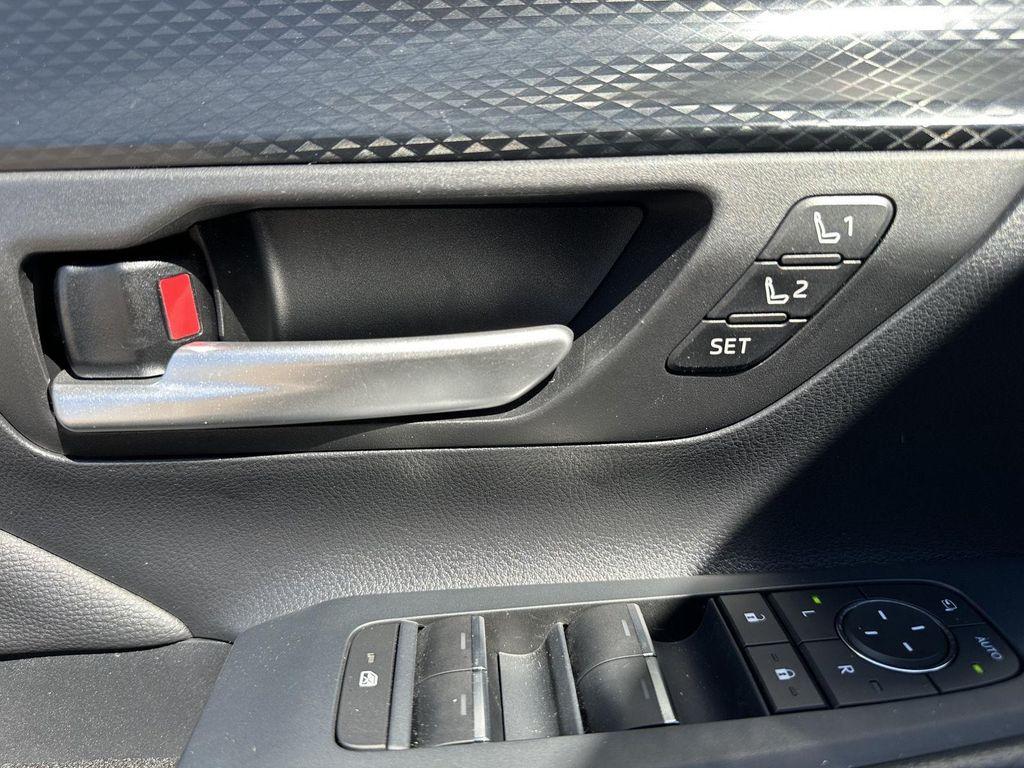 used 2025 Toyota Grand Highlander Hybrid car, priced at $57,789