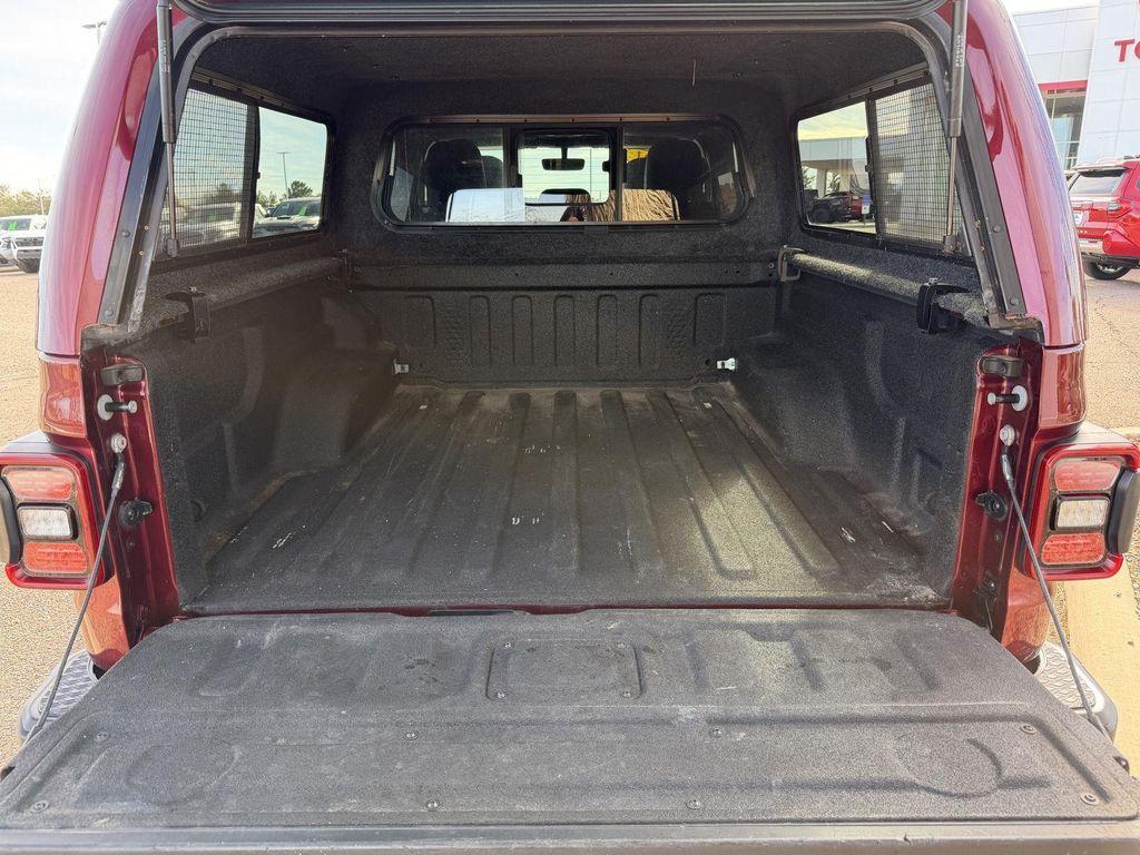 used 2021 Jeep Gladiator car, priced at $30,789