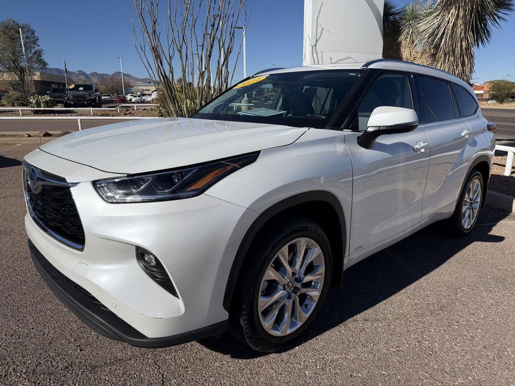 used 2023 Toyota Highlander Hybrid car, priced at $45,789