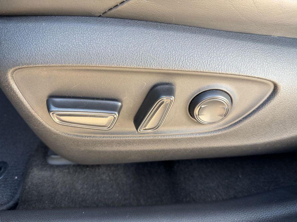 used 2019 Toyota RAV4 Hybrid car, priced at $28,789