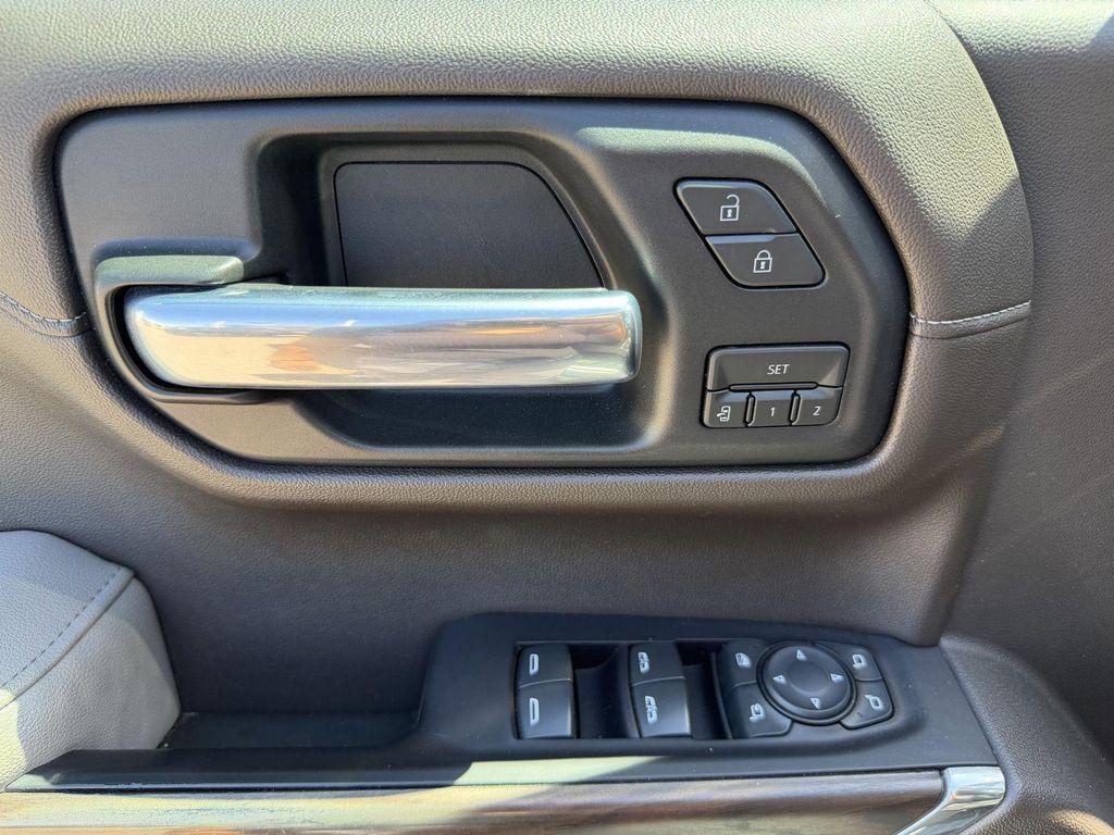 used 2019 GMC Sierra 1500 car, priced at $42,289