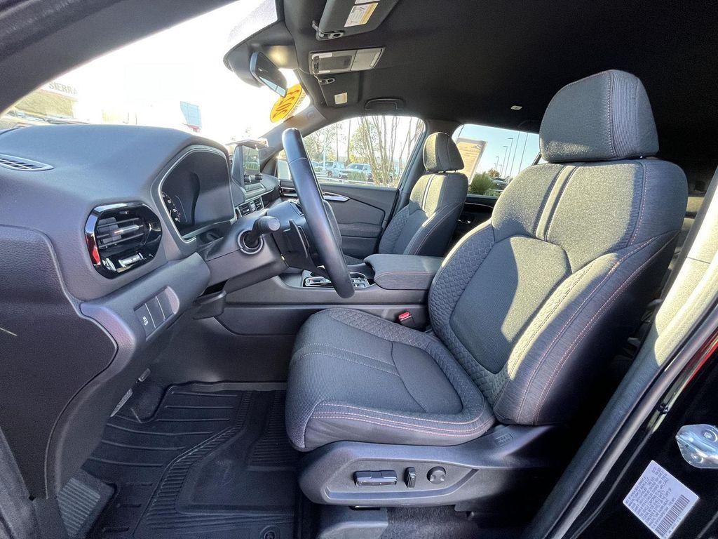 used 2023 Honda Pilot car, priced at $36,789