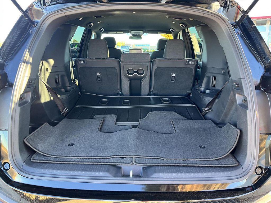 used 2023 Honda Pilot car, priced at $36,789