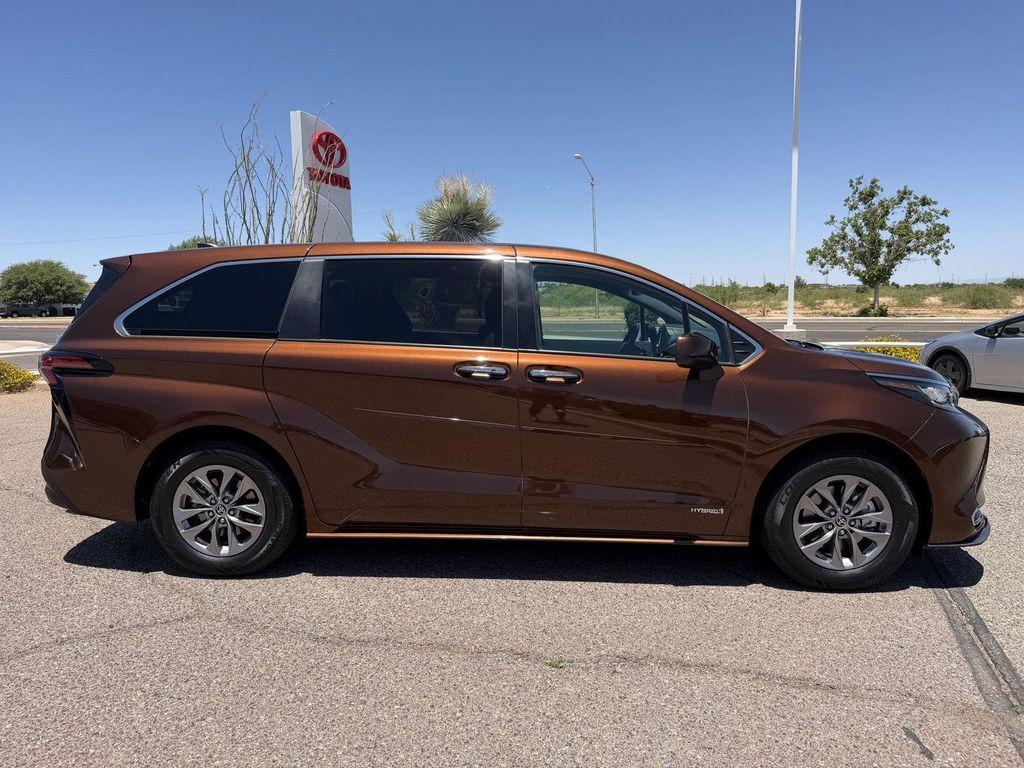 used 2021 Toyota Sienna car, priced at $40,289