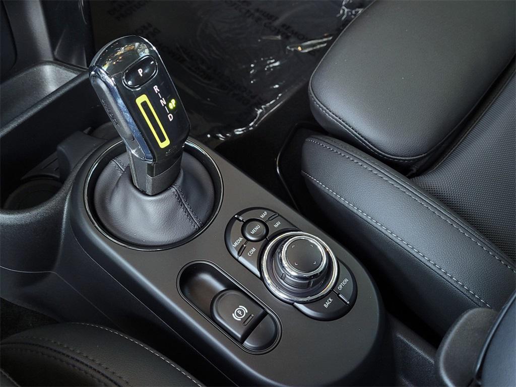 used 2023 MINI Hardtop car, priced at $22,395