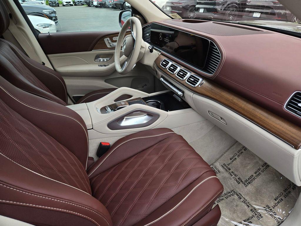 used 2026 Mercedes-Benz Maybach GLS 600 car, priced at $174,995
