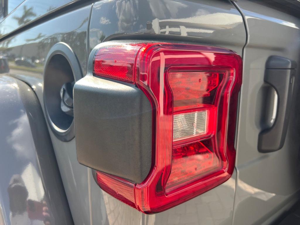 used 2020 Jeep Wrangler Unlimited car, priced at $24,894