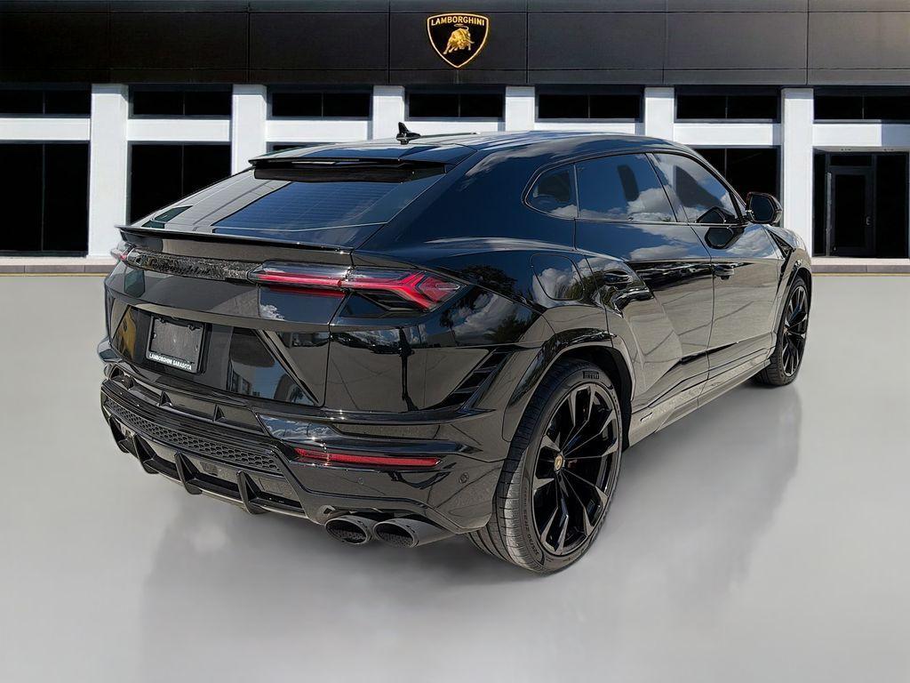 used 2024 Lamborghini Urus car, priced at $262,472