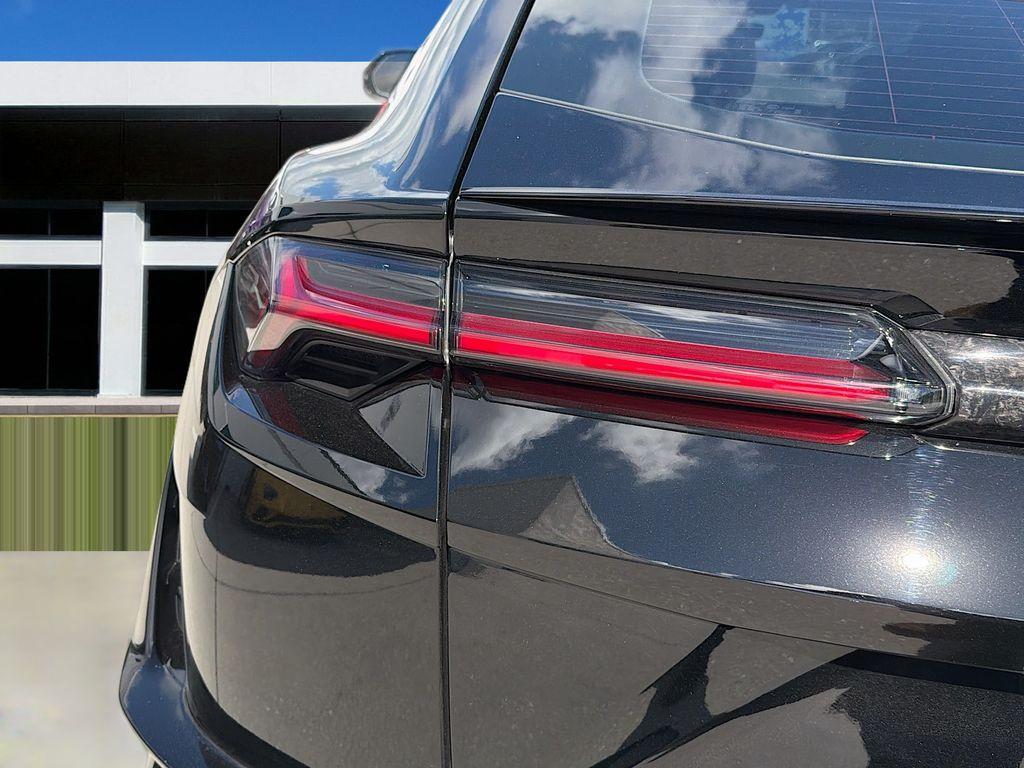 used 2024 Lamborghini Urus car, priced at $262,472