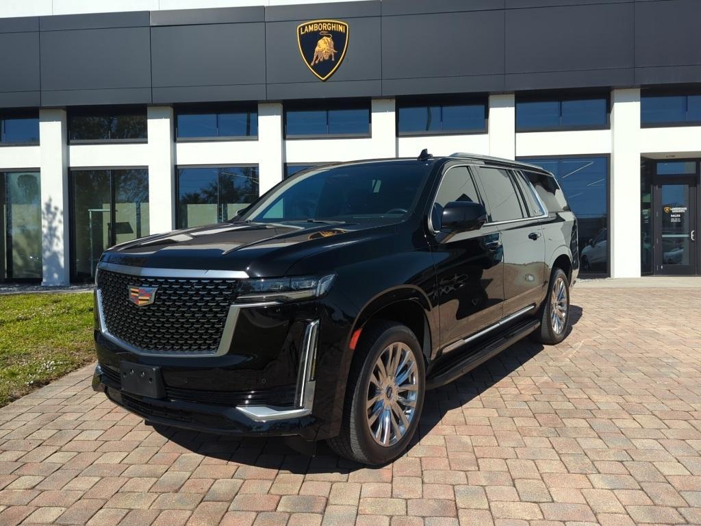 used 2023 Cadillac Escalade ESV car, priced at $72,991
