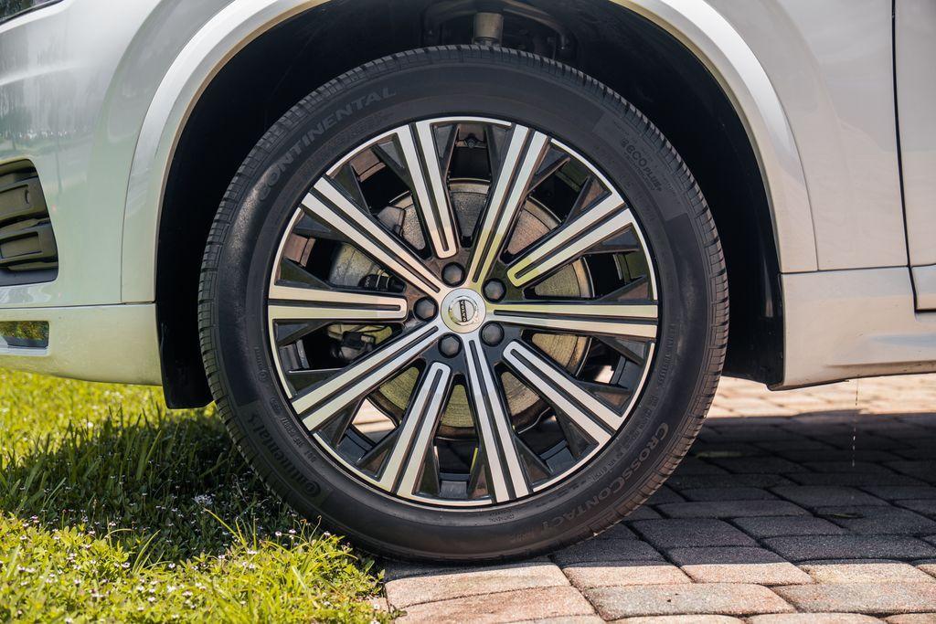 used 2023 Volvo XC90 car, priced at $31,097