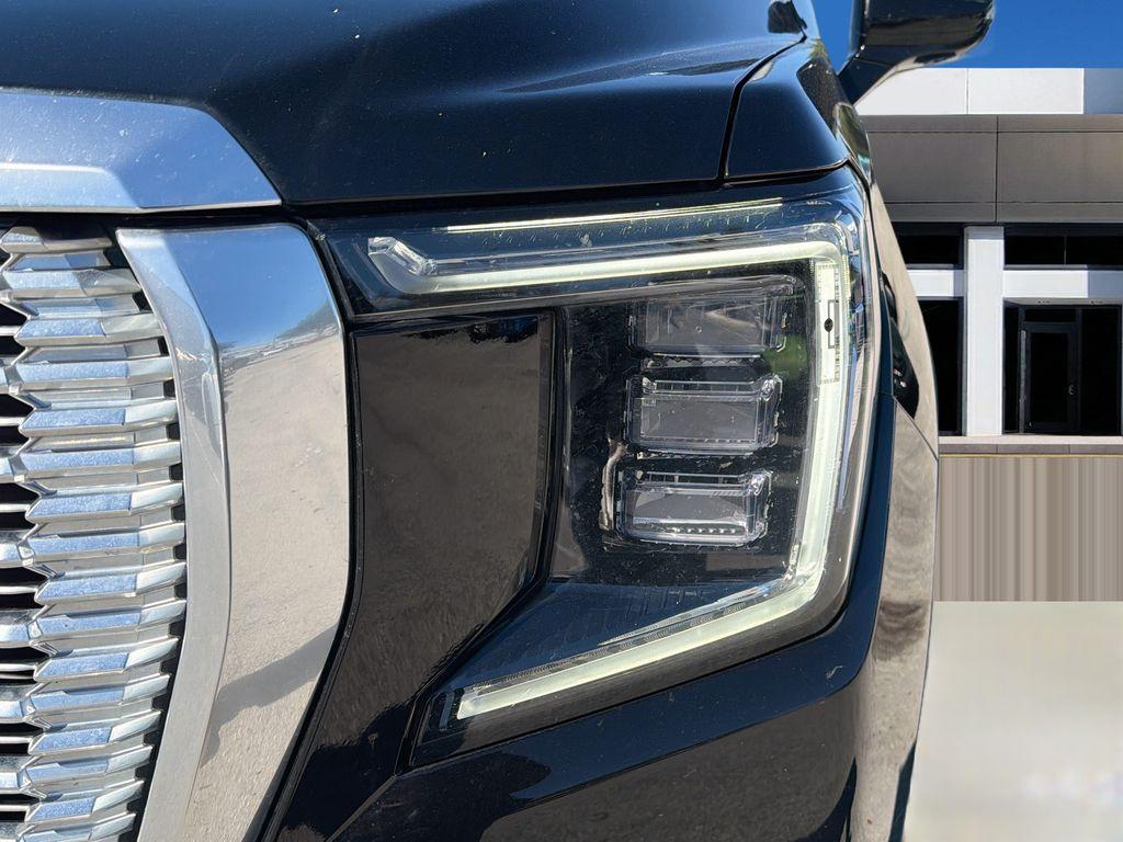 used 2024 GMC Yukon car, priced at $60,497
