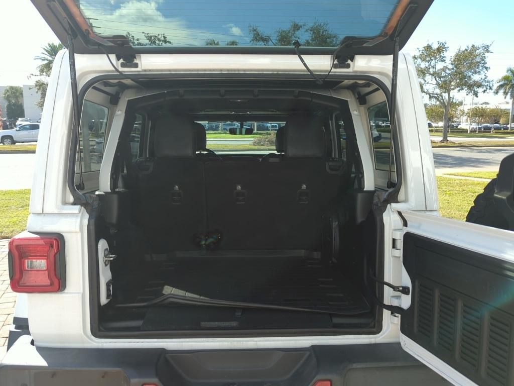 used 2021 Jeep Wrangler Unlimited car, priced at $29,992