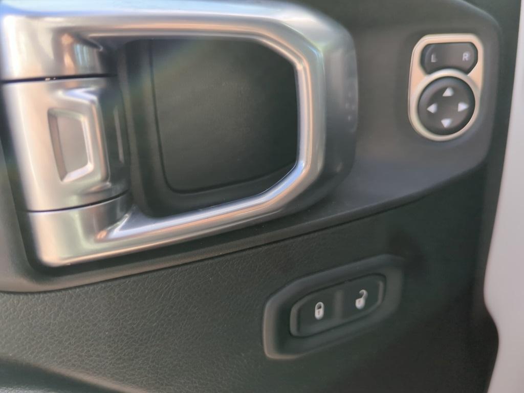 used 2021 Jeep Wrangler Unlimited car, priced at $29,992