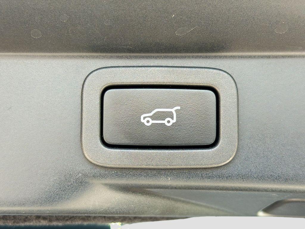 used 2022 Land Rover Range Rover Sport car, priced at $51,997