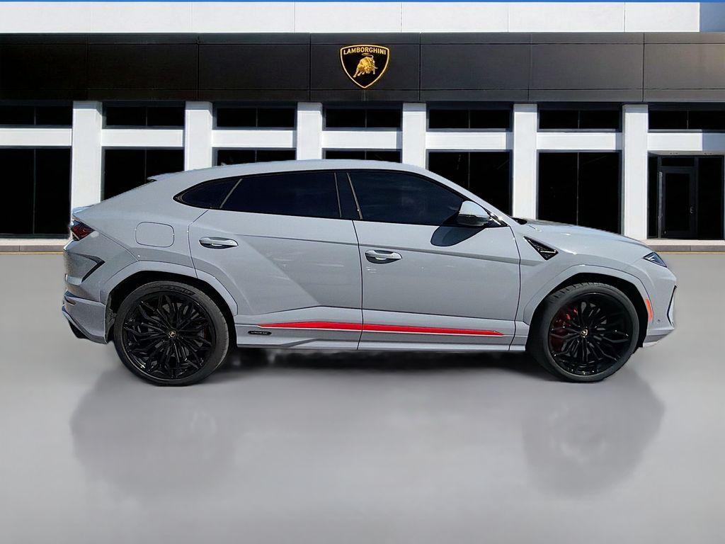 used 2025 Lamborghini Urus car, priced at $319,991