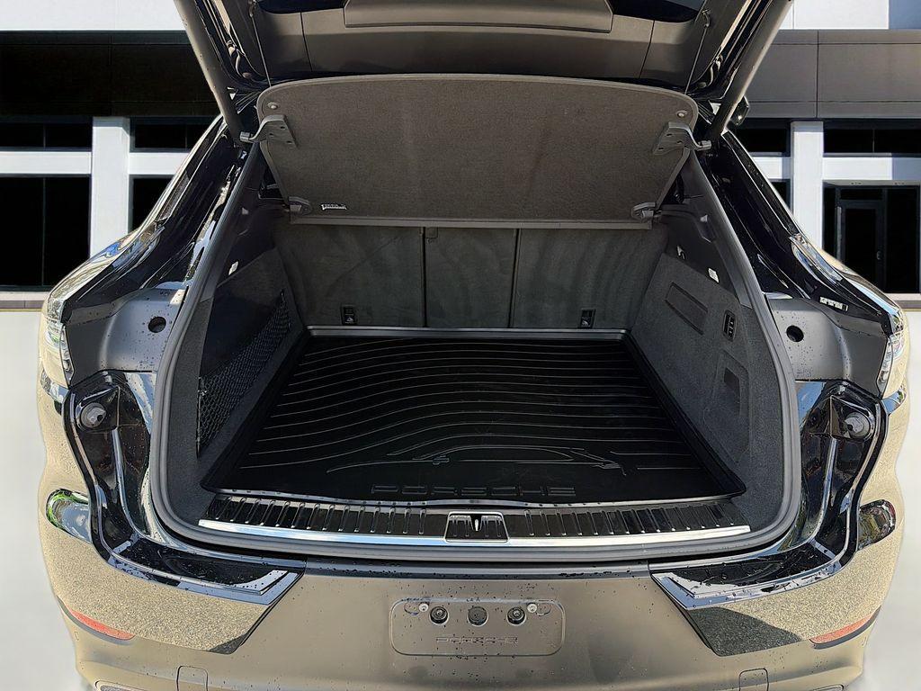 used 2023 Porsche Cayenne car, priced at $147,992