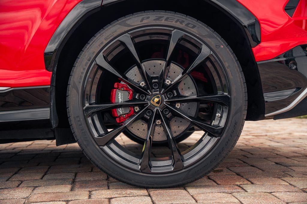 used 2020 Lamborghini Urus car, priced at $200,536