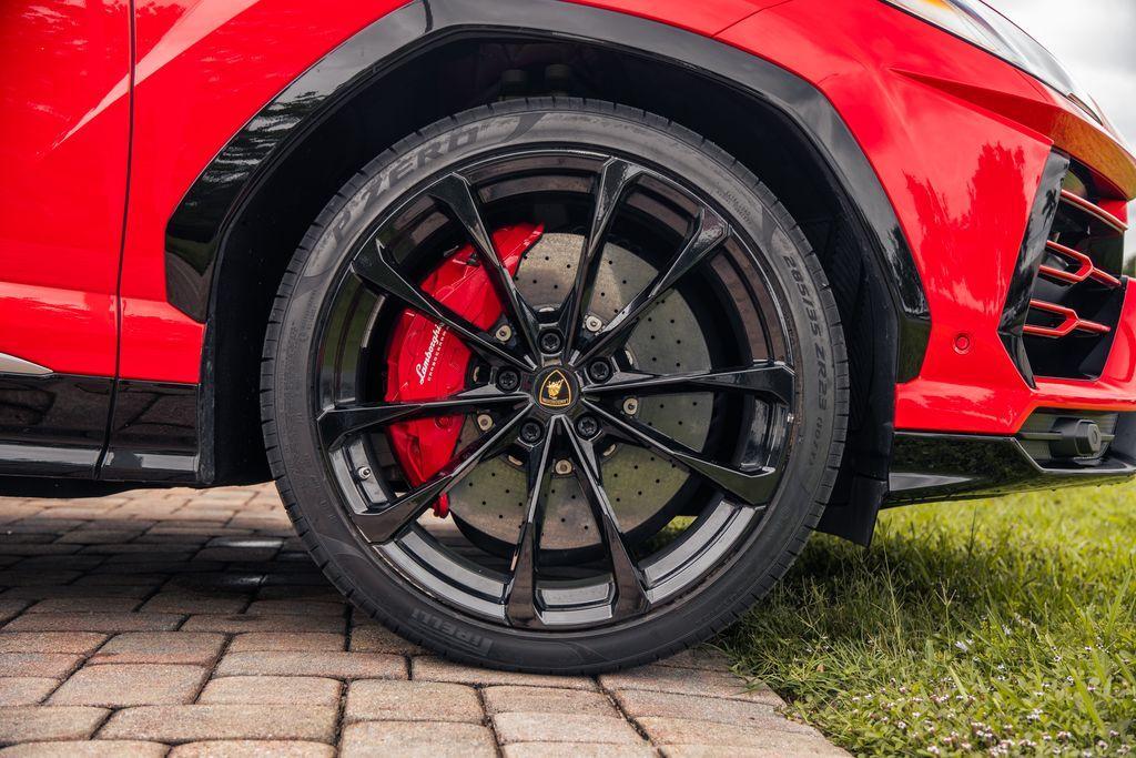 used 2020 Lamborghini Urus car, priced at $200,536