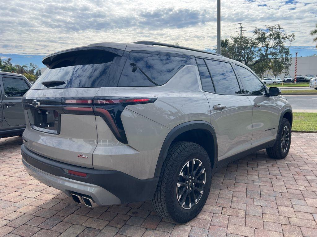 used 2026 Chevrolet Traverse car, priced at $44,997