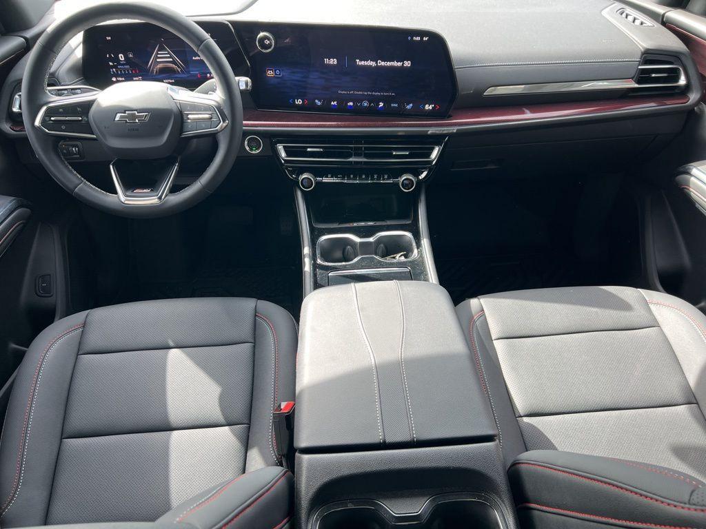 used 2026 Chevrolet Traverse car, priced at $44,997