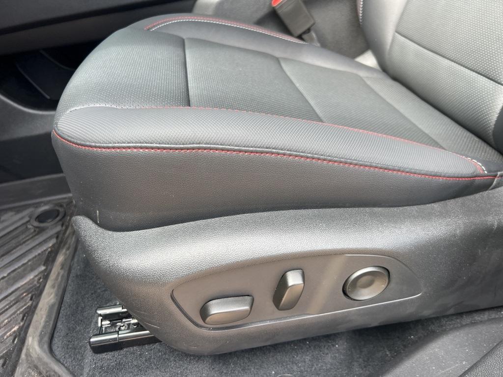 used 2026 Chevrolet Traverse car, priced at $48,492