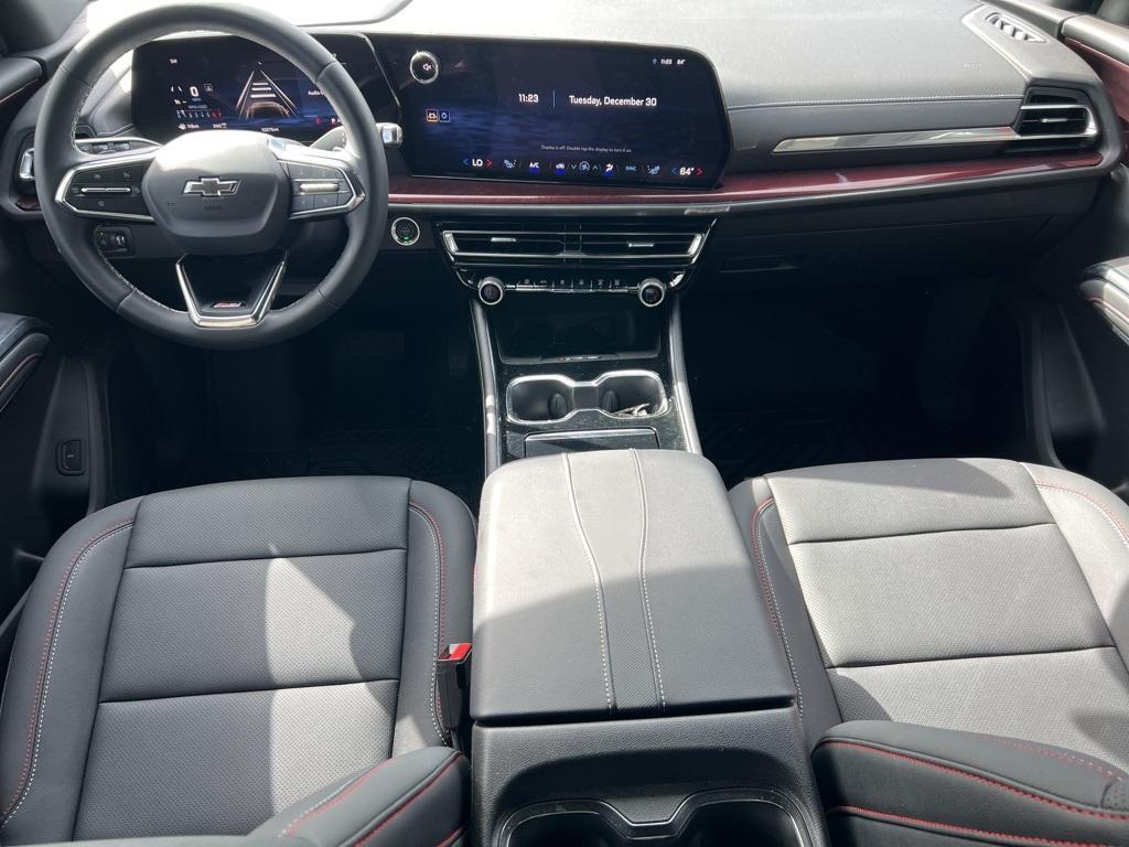 used 2026 Chevrolet Traverse car, priced at $48,492