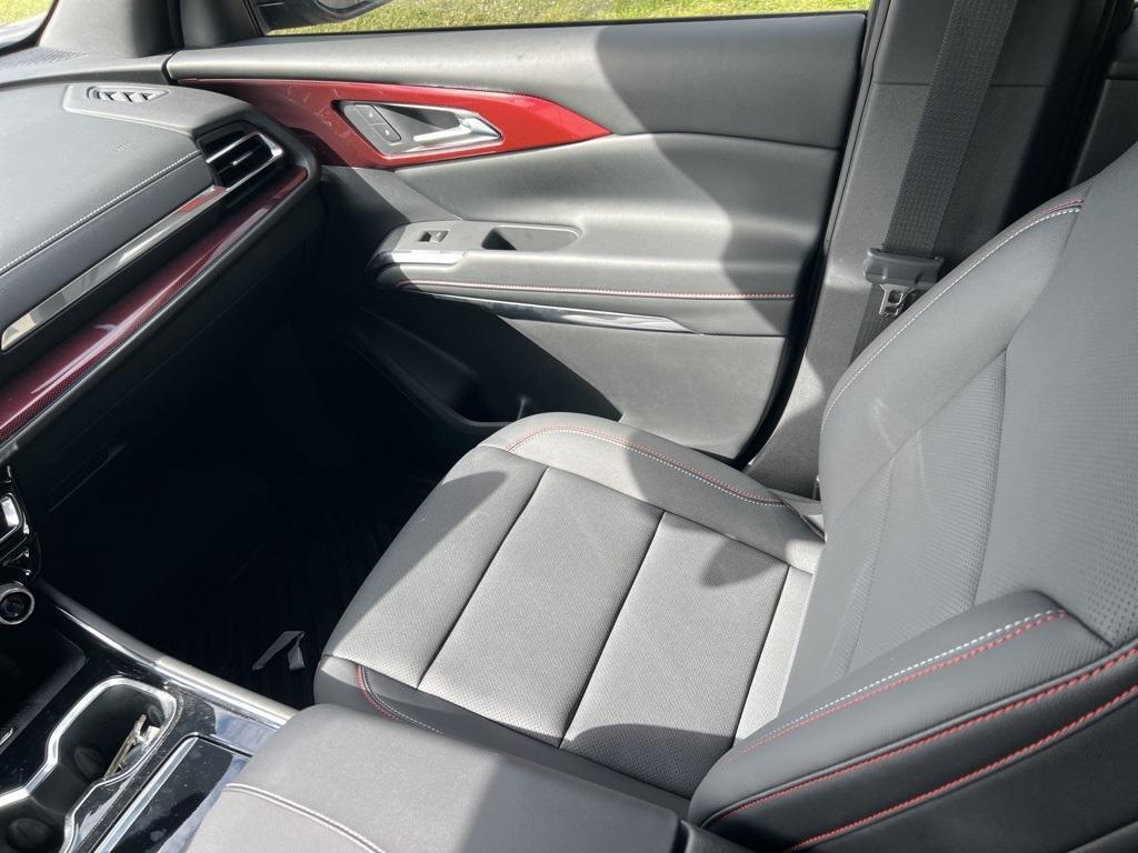 used 2026 Chevrolet Traverse car, priced at $48,492