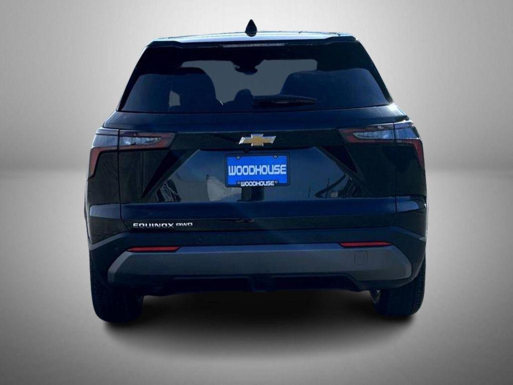 new 2026 Chevrolet Equinox car, priced at $33,094