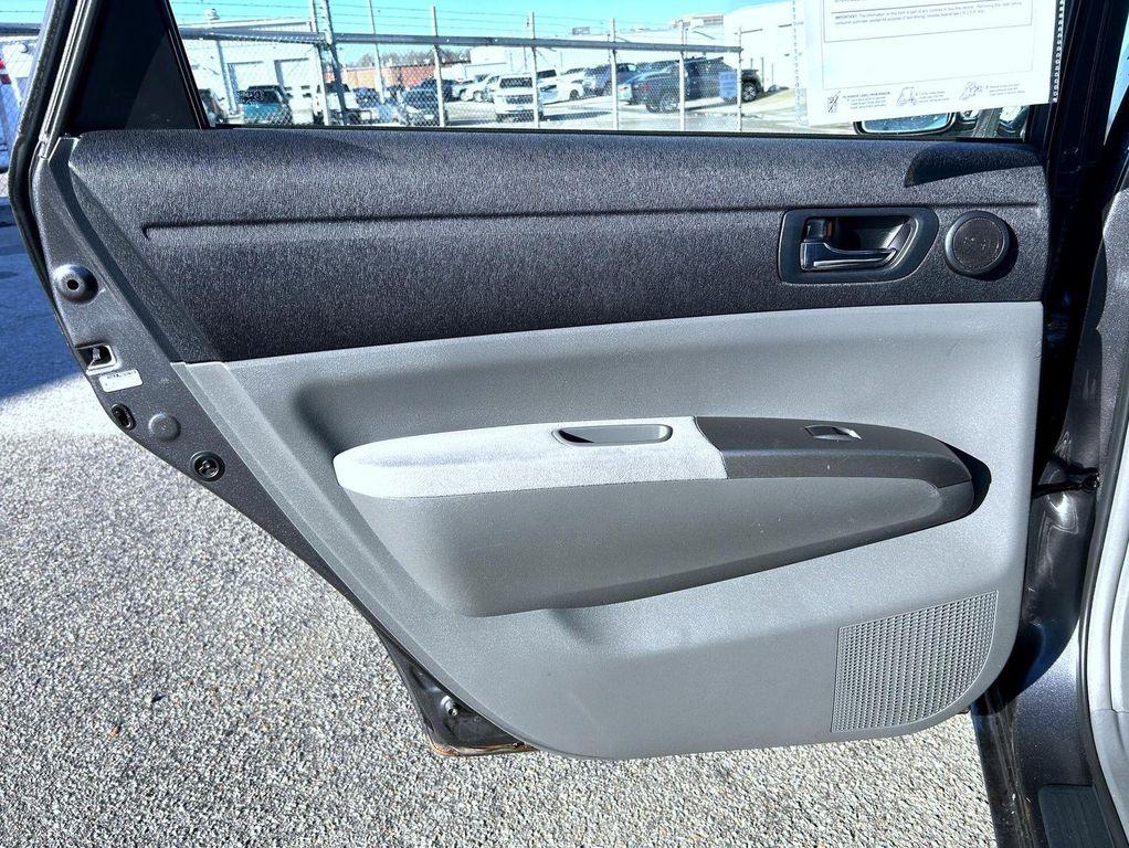 used 2007 Toyota Prius car, priced at $3,297
